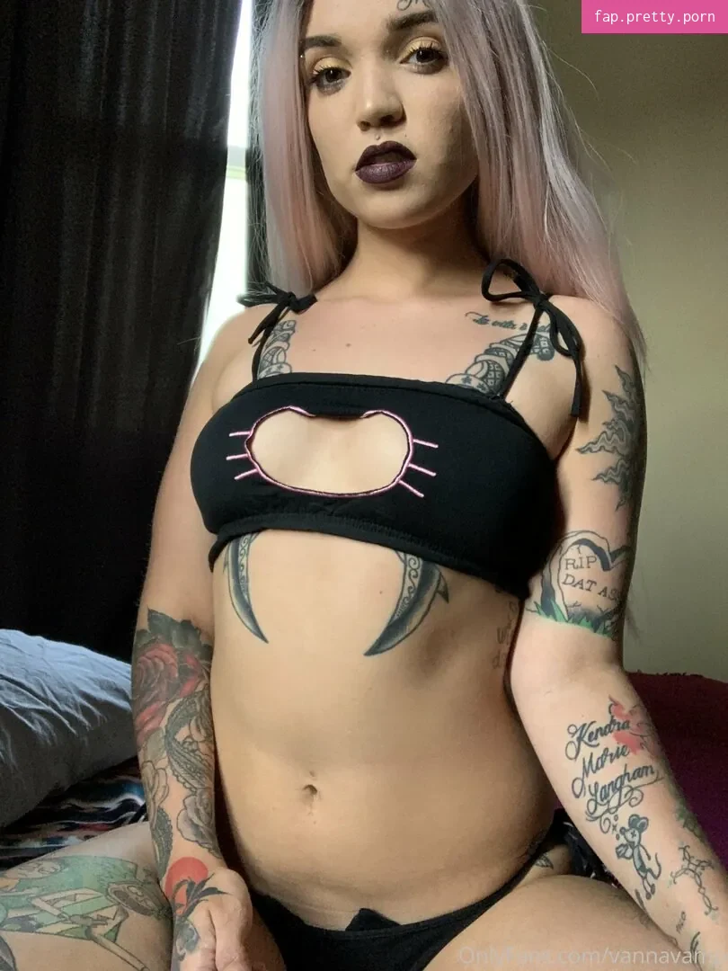 vannavamp - Photo #21