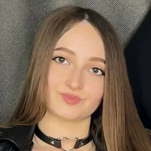 Vikki ASMR