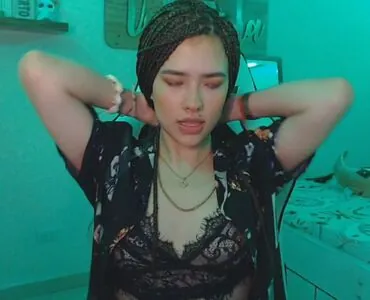 Valen Ceron content