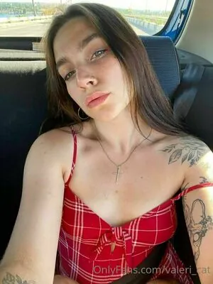 Valeri Catwoman content