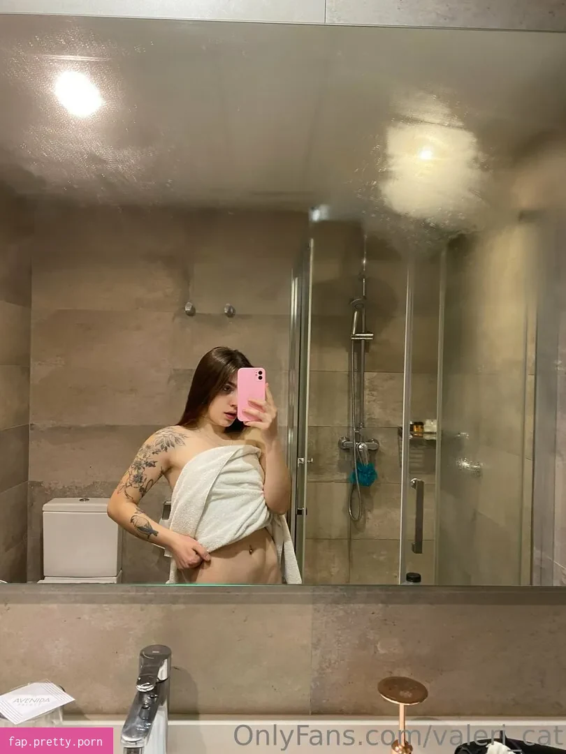 Valeri Catwoman - Photo #13