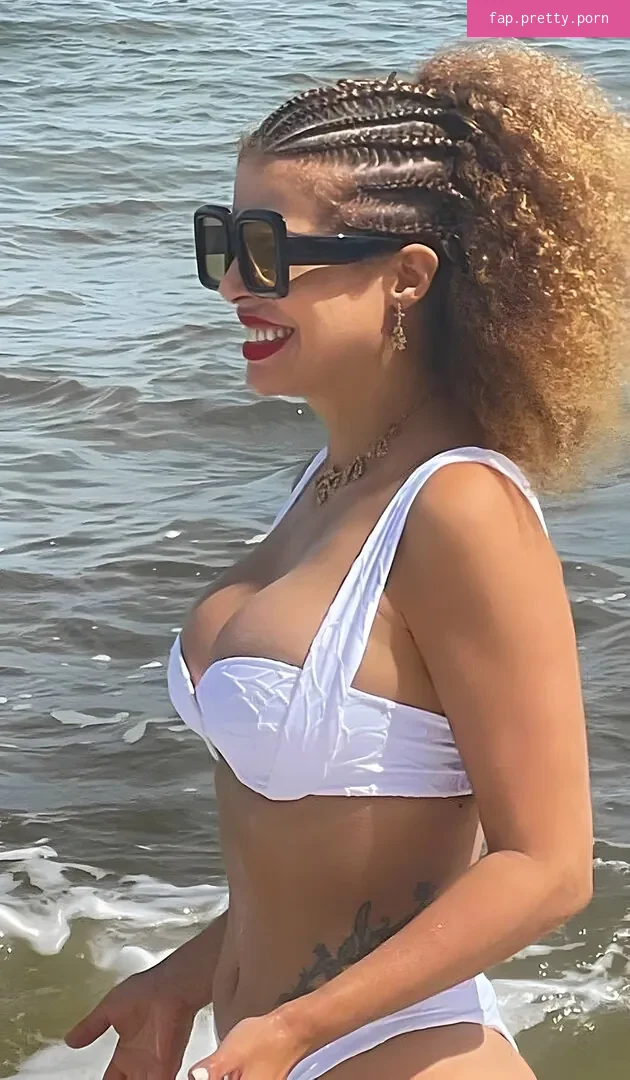 Vanessa Da Mata - Photo #45