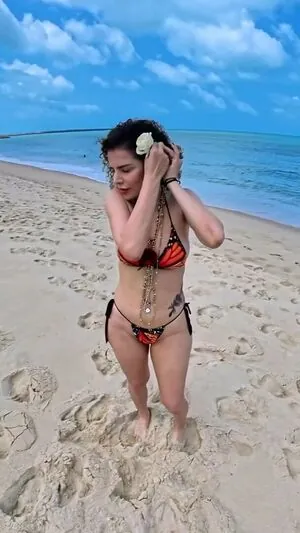 Vanessa Da Mata content