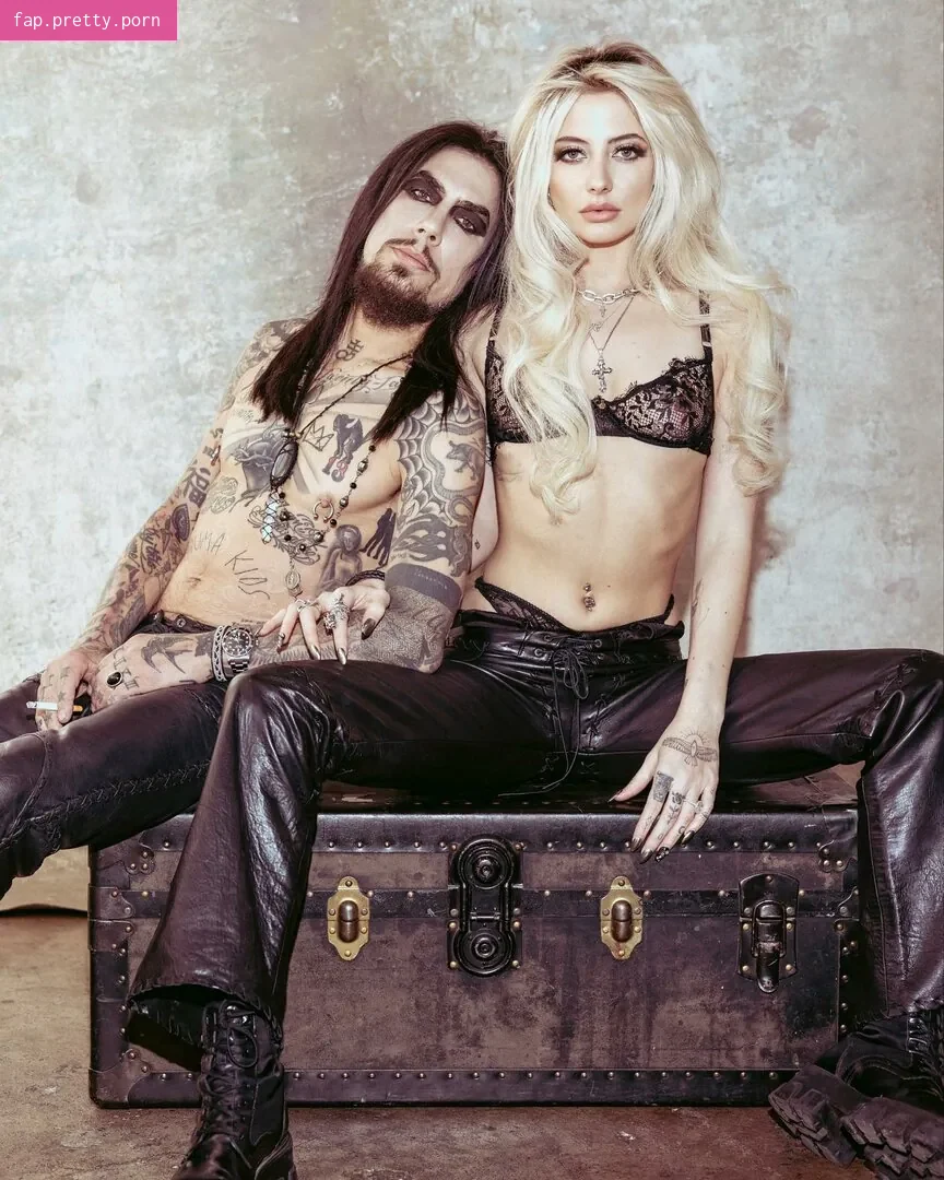 Vanessa Dubasso content