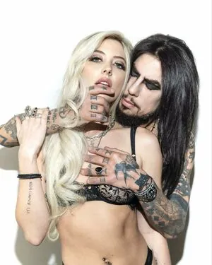 Vanessa Dubasso content