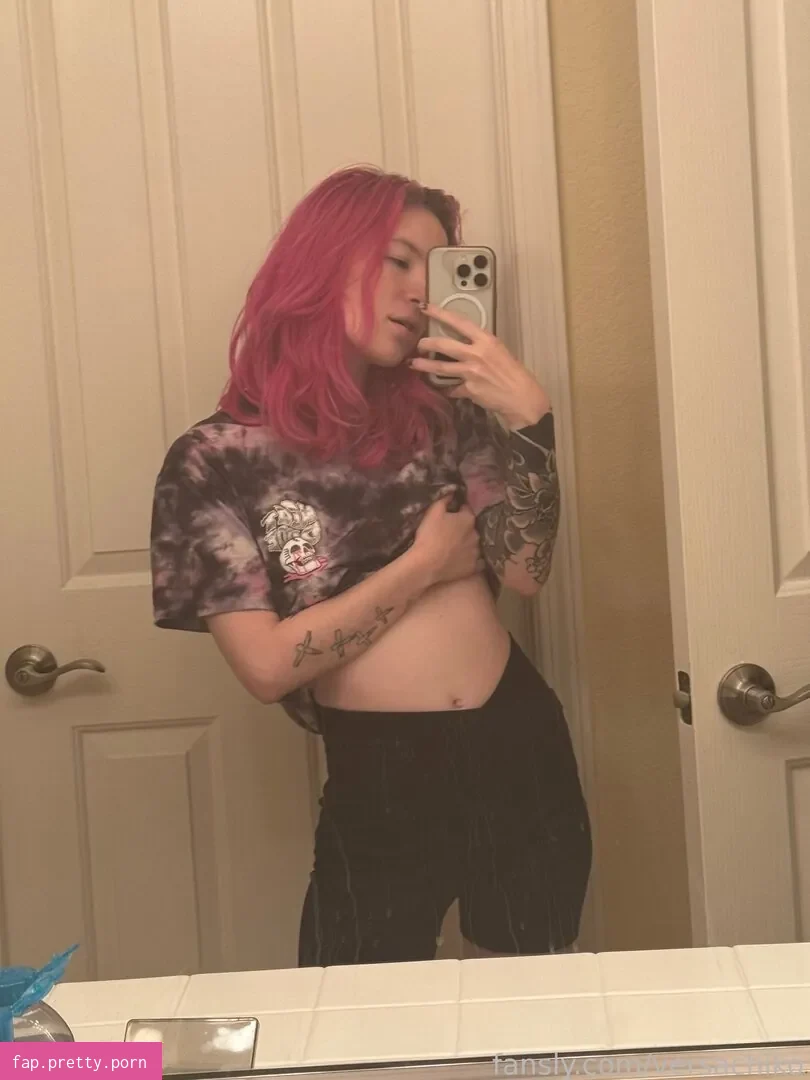 versachiko - Photo #17