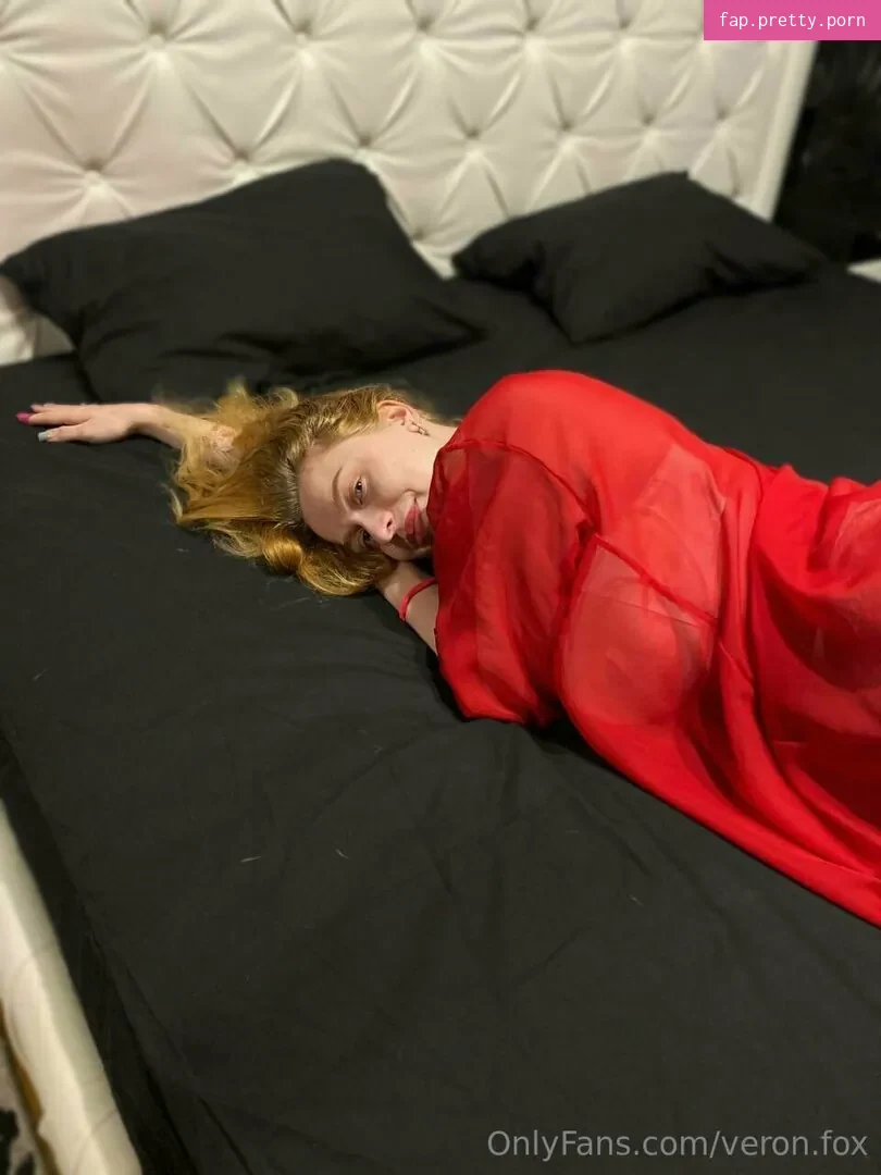 Veronica Fox content