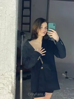 vrushka_free content