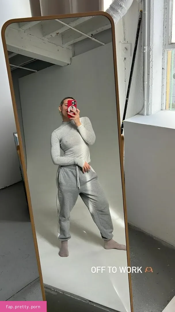 Valeria Guznenkova - Photo #30