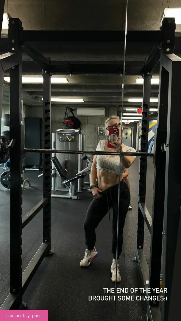 Valeria Guznenkova - Photo #31