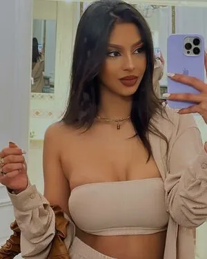 violettcameron content