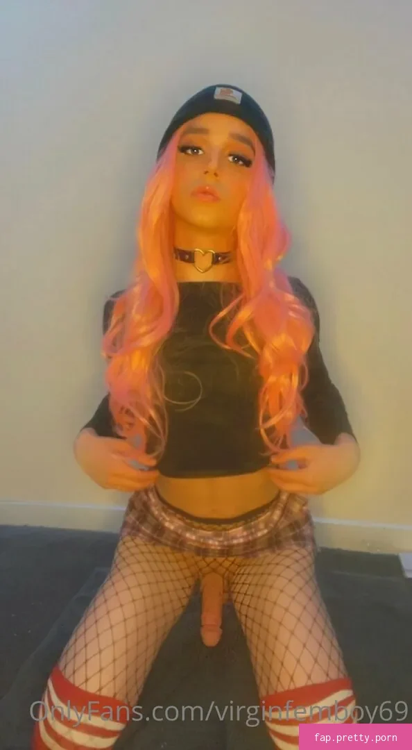 VirginFemboy69 - Photo #09