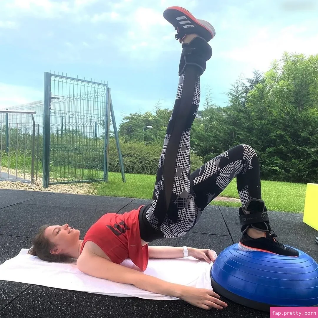 Vivien Keszthelyi - Photo #15