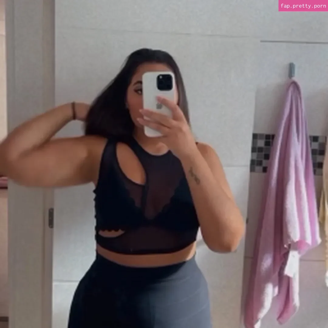 Victoria Lopes - Photo #08