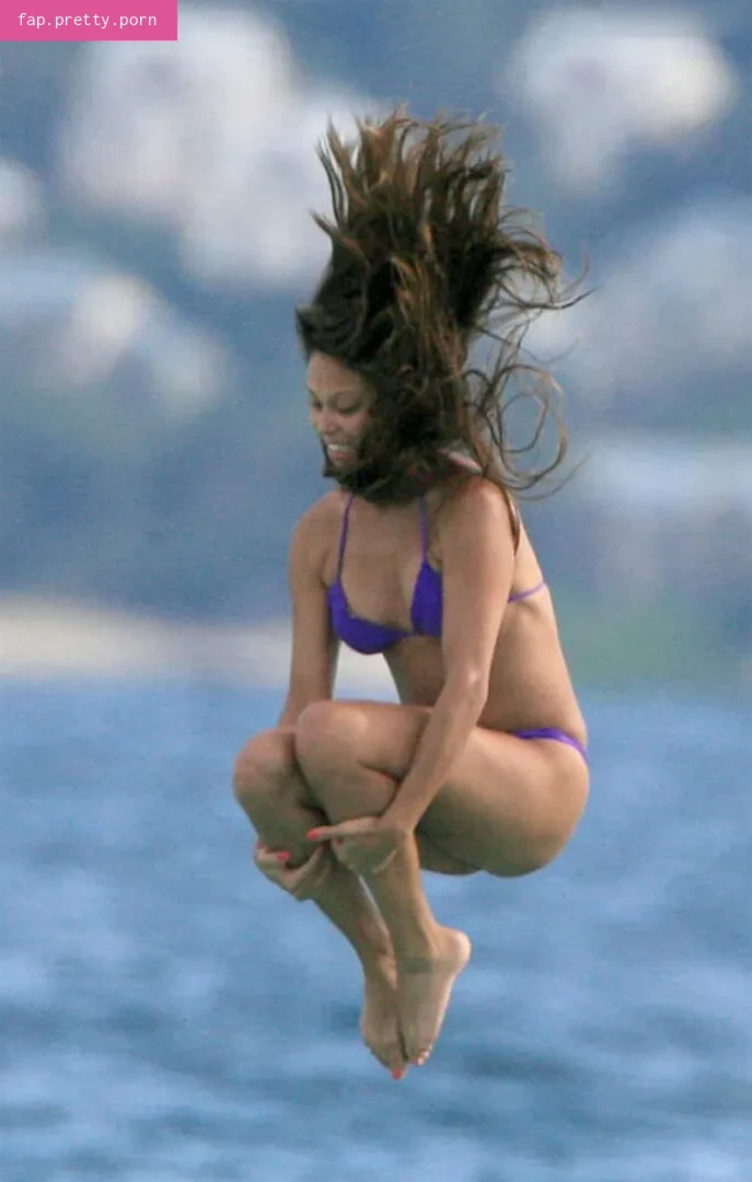 Vanessa Minnillo - Photo #12