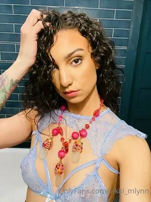Vikki Mlynn