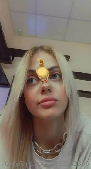 viktoria_red content