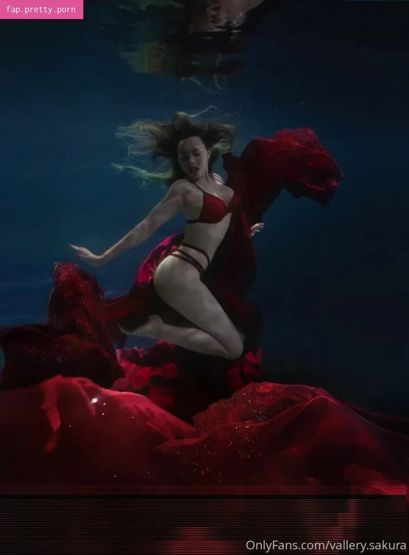vallery_sakura - Photo #24