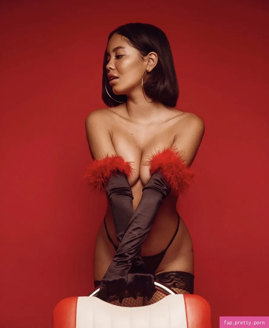 Valentina Voight - Photo #05