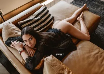 Valerie Wine content