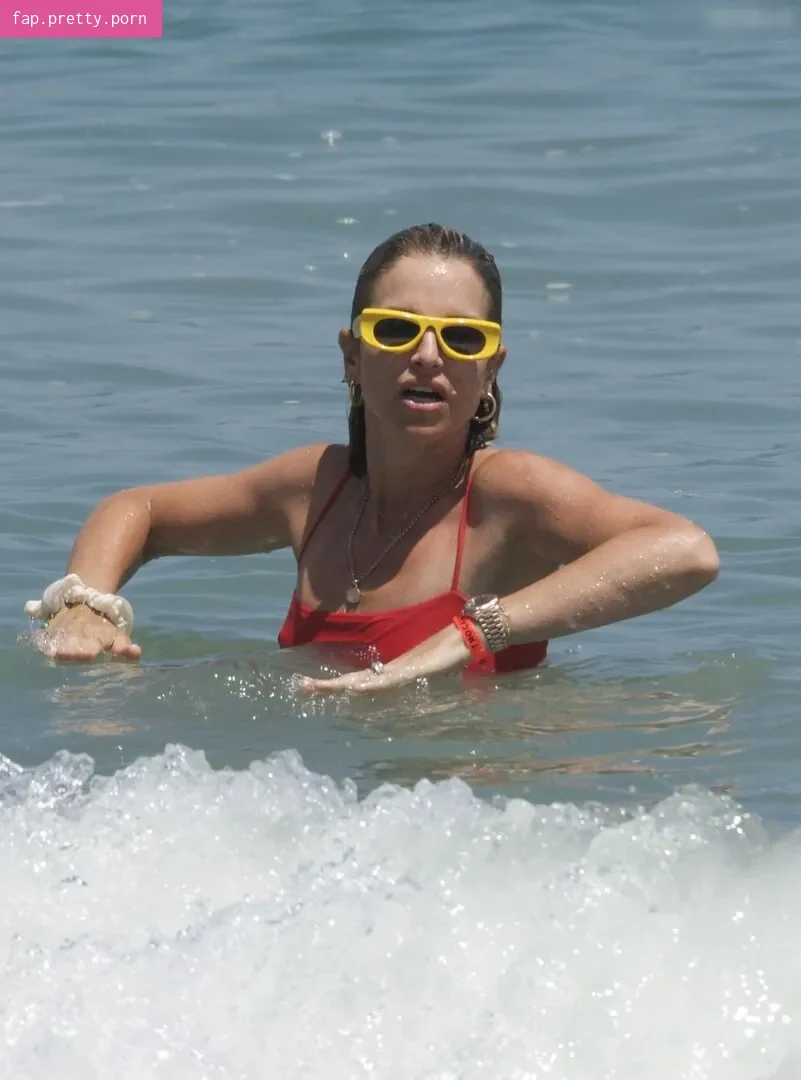 Vogue Williams - Photo #53