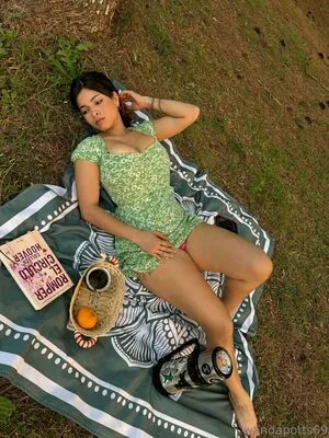 Wandapotts69 content