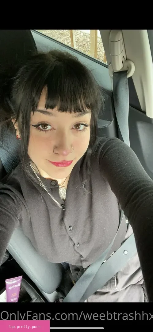 weebtrashhx - Photo #05