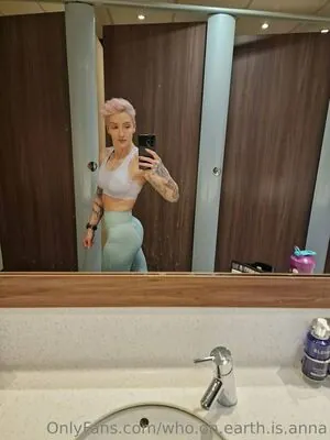 who.on.earth.is.anna content