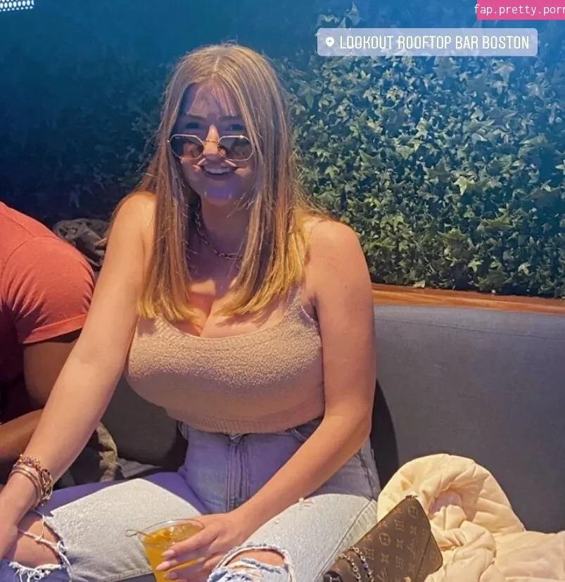 Whitney T - Photo #41