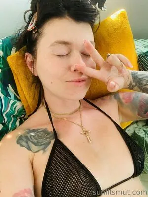 xmishacrossx