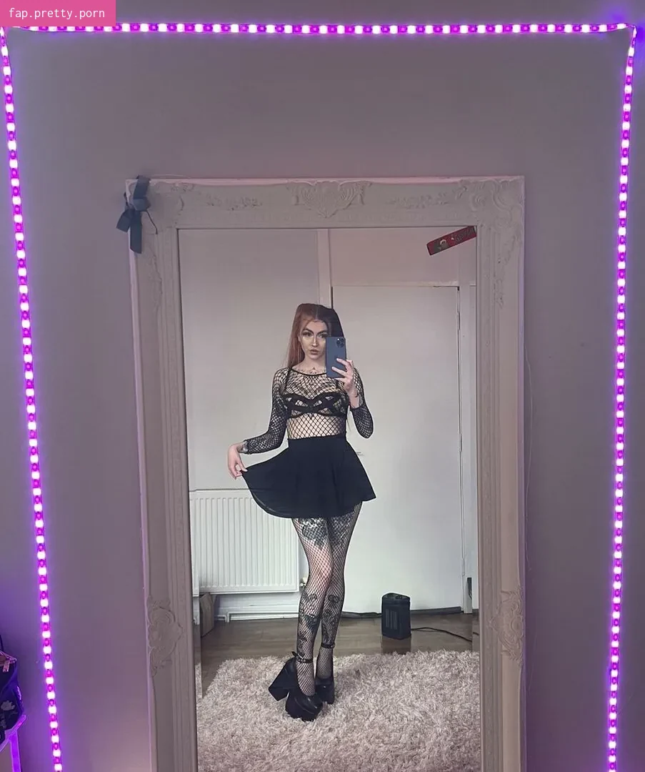 xo_nicolavictoria - Photo #37