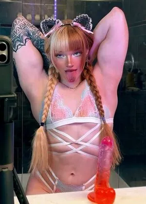 xinia_official content