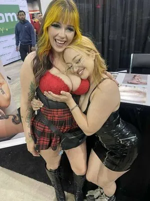 xolittleladyxo content