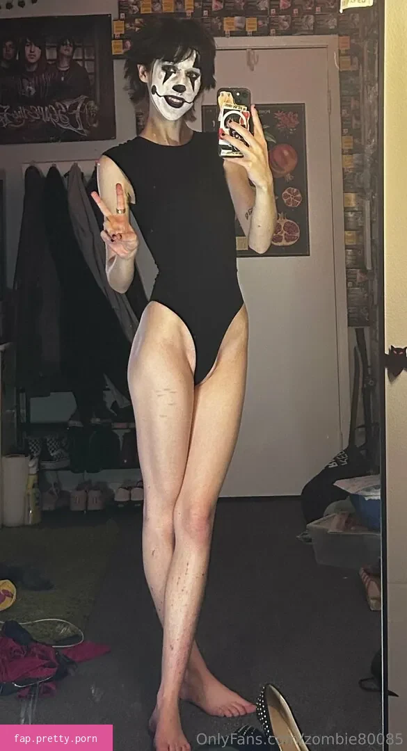 Xxxzombiezx / xxxzombiexx / zeuz_0 Nude Leaked OnlyFans Photo #28