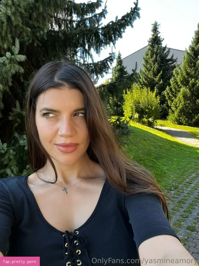 yasmineamory - Photo #76