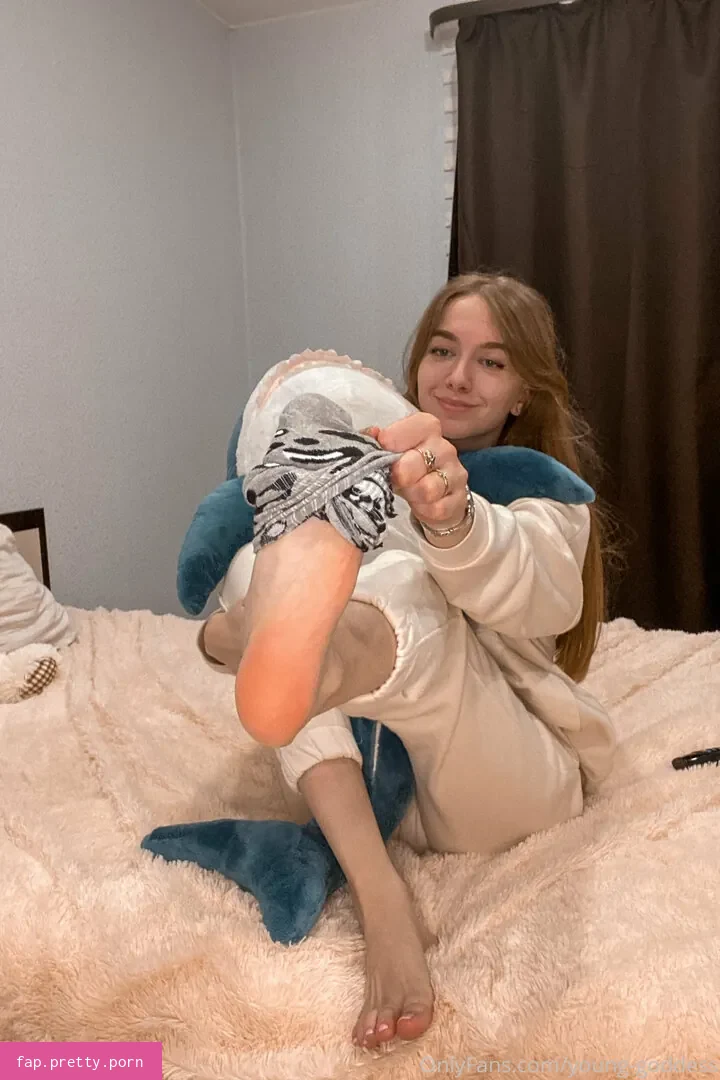 young-goddess - Photo #96