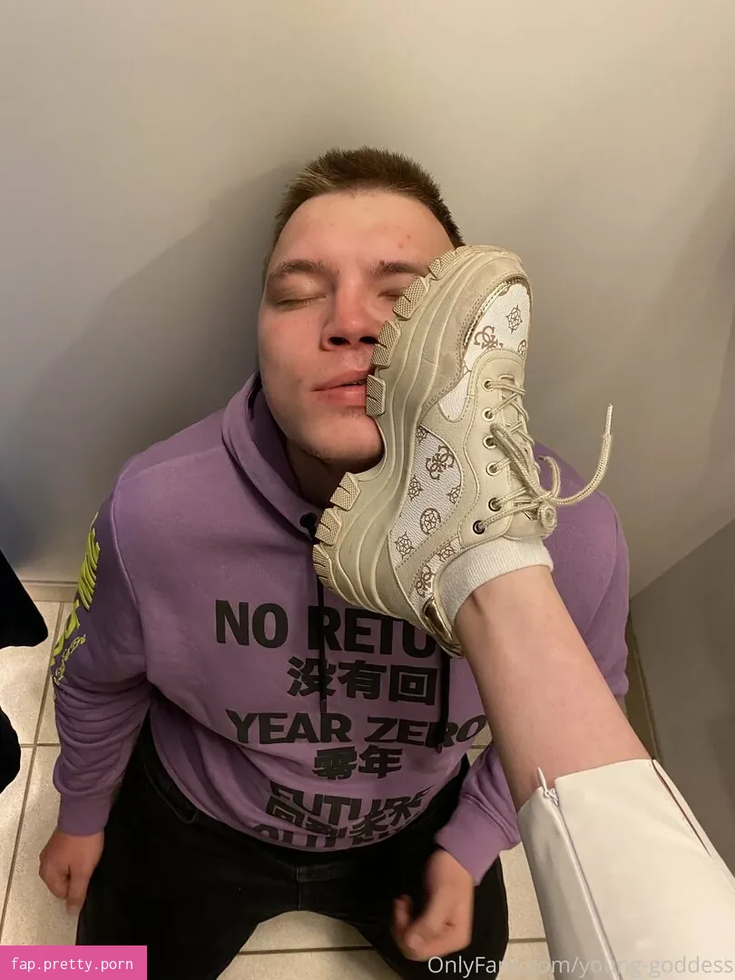 young-goddess - Photo #88