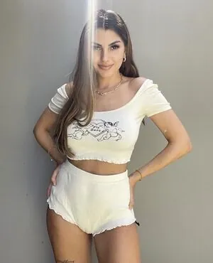Yeliz Koc content