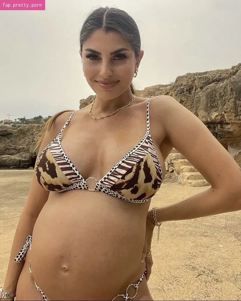 Yeliz Koc - Photo #62