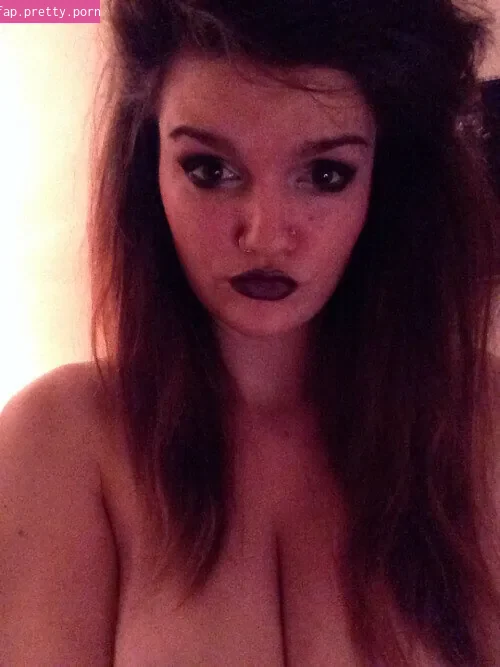 Zoe O'Neill - Photo #73