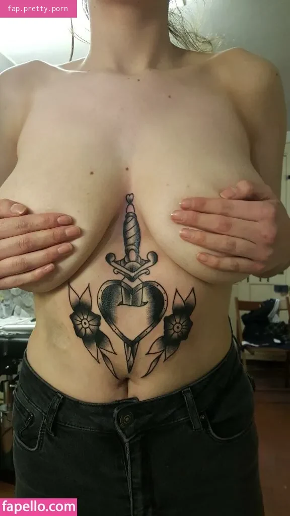 Zoe O'Neill - Photo #77