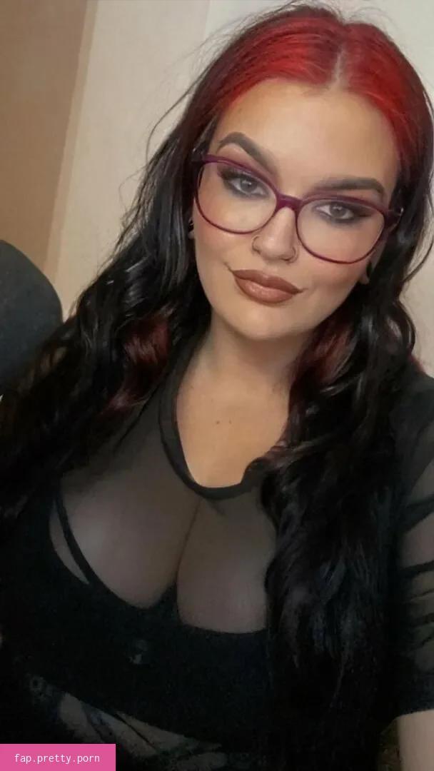 Zoe O'Neill - Photo #49