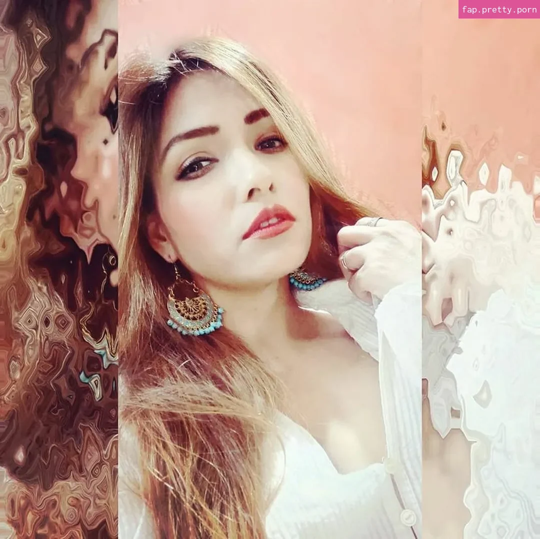 Zoya Rathore - Photo #39