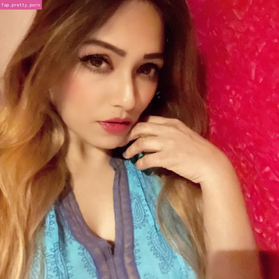 Zoya Rathore - Photo #75